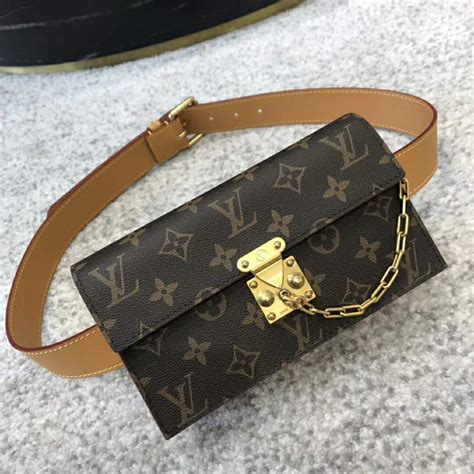 louis vuitton belt with wallet|louis vuitton belt pouch.